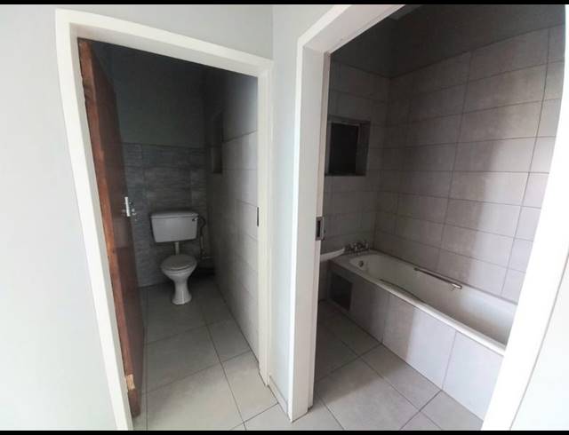 2 BEDROOM PROPERTY TO RENT IN PRETORIA WEST